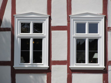 Denkmalschutzfenster aus eigener Herstellung